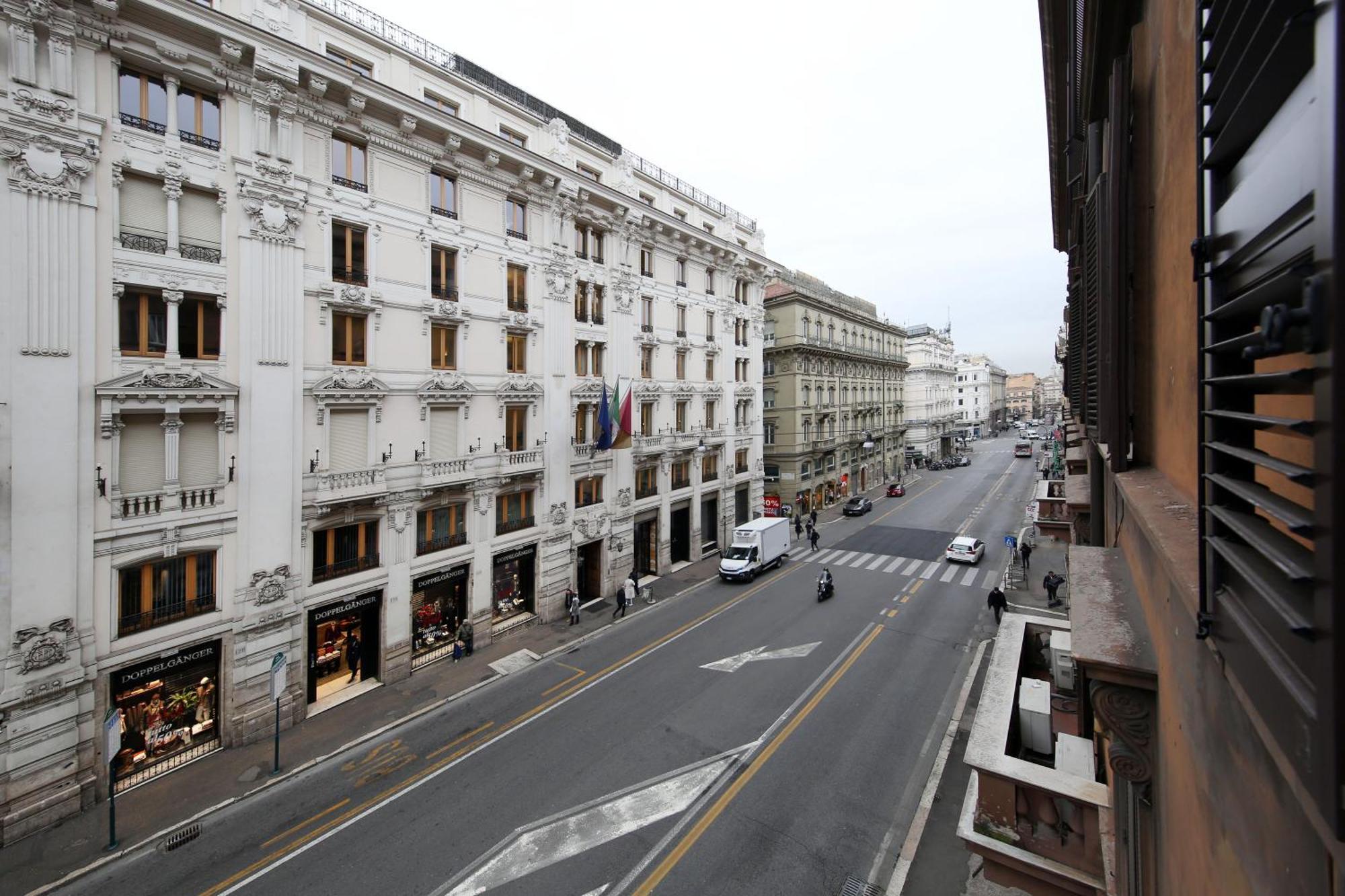 Maison Tritone Guest house Rome