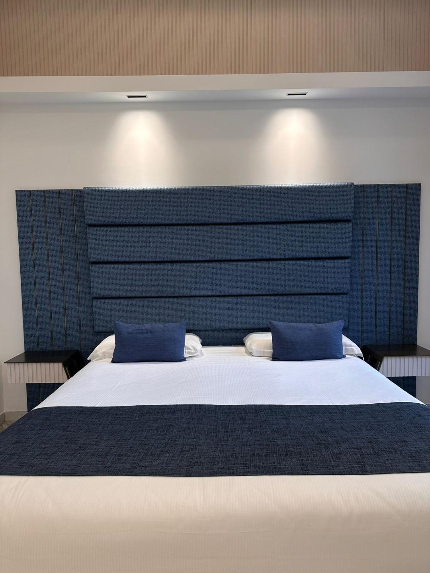 Maison Tritone 4* Rome
