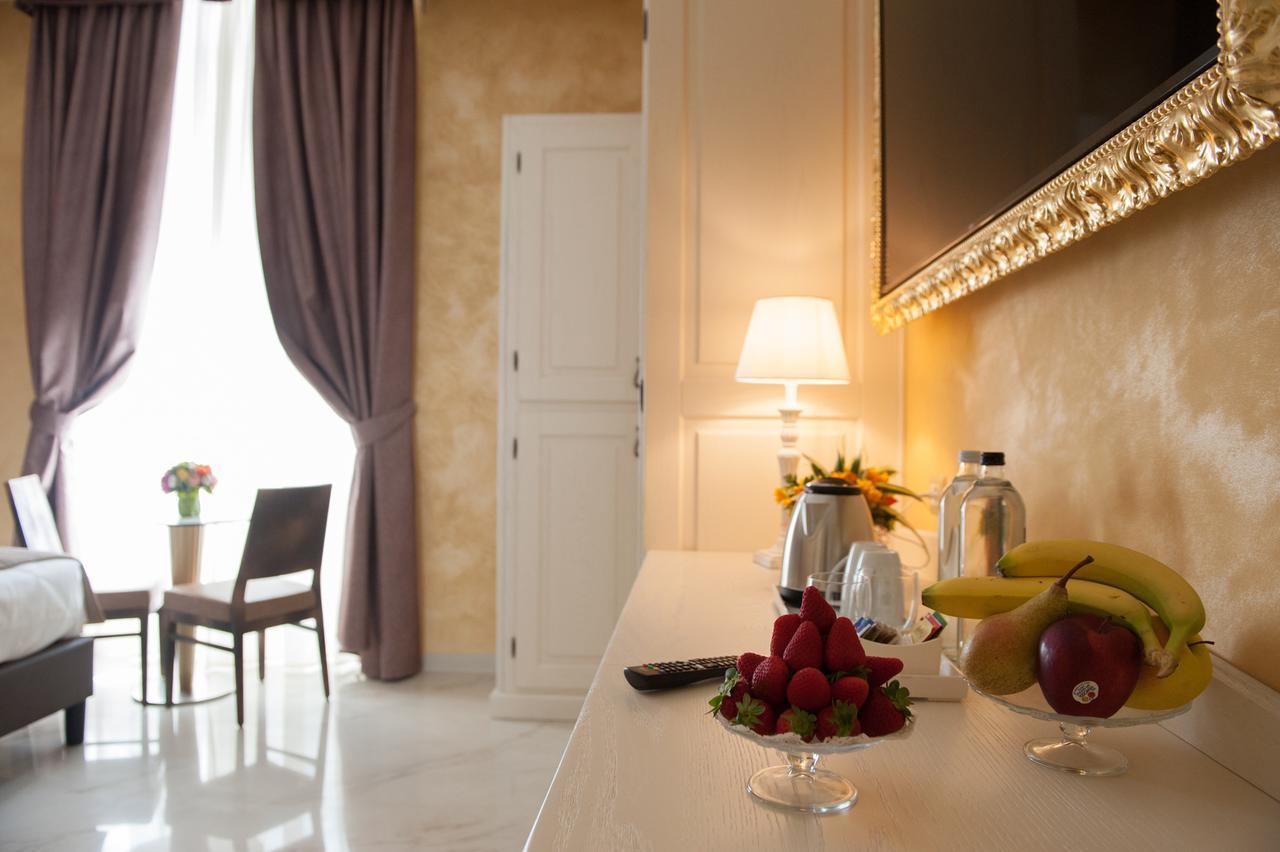 Maison Tritone Guest house Rome
